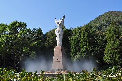 愛の像.jpg